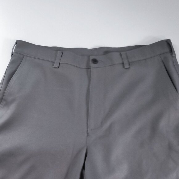 PGA Tour Golf shorts active wear flat front grey men's size 36 - Picture 2 of 11